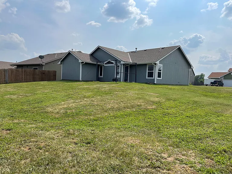1001 Kadence Ln — Photo 40