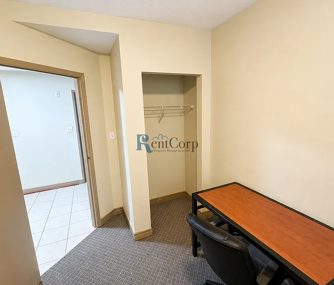 101 Lester St #1 — Photo 8