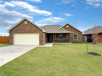 1025 SW 16th St, Moore, OK, 73160