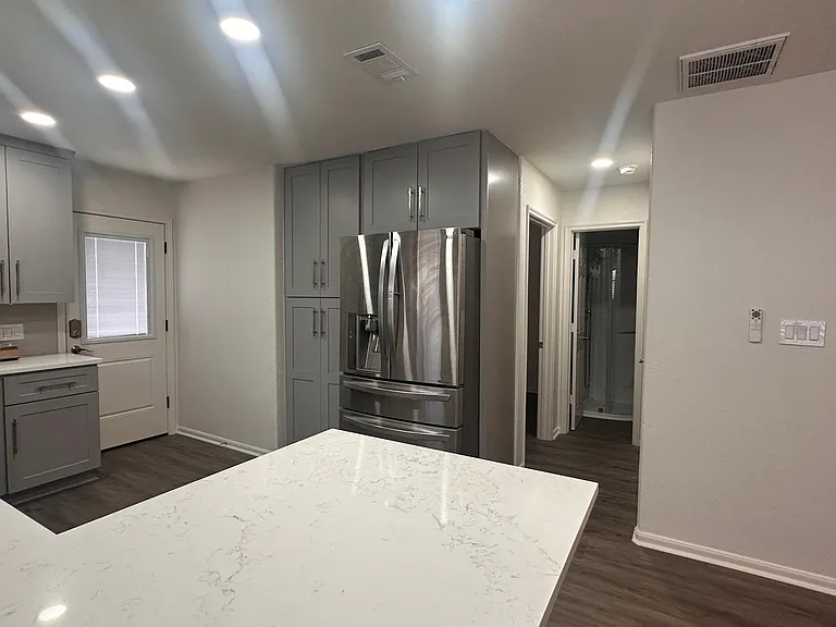 2702 Vienna Pl — Photo 7