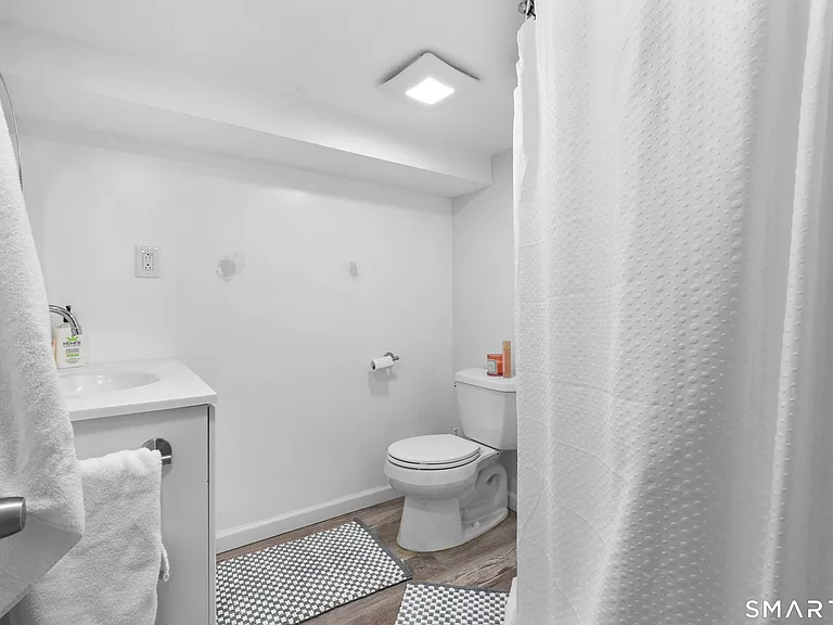 5 Cloverhill Ave — Photo 13