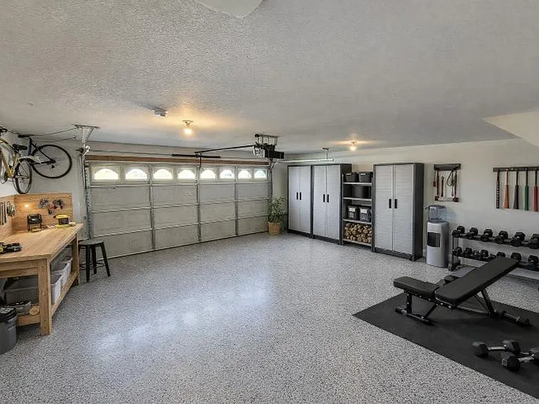 824 Ellie Nat Dr — Photo 48