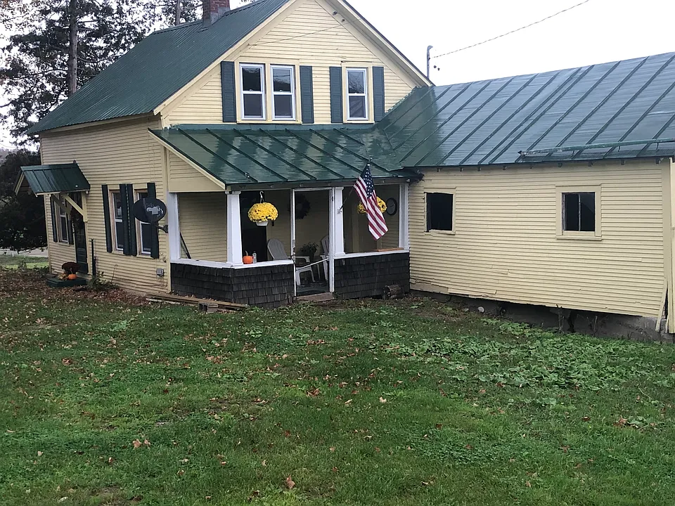 3276 North Rd