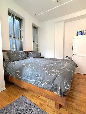 Rented by True Lofts New York LLC | media 13