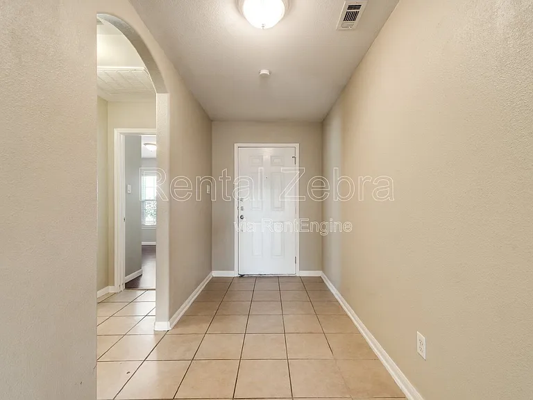 517 Misty Mountain Dr — Photo 2