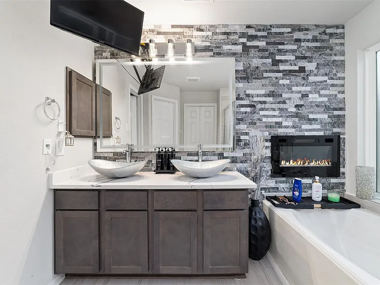 2248 Forest Chestnut Dr — Photo 17