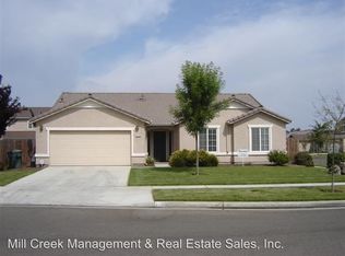 3102 N University St, Visalia, CA 93291