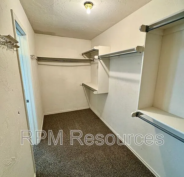 8205 NW 83rd Ter — Photo 22