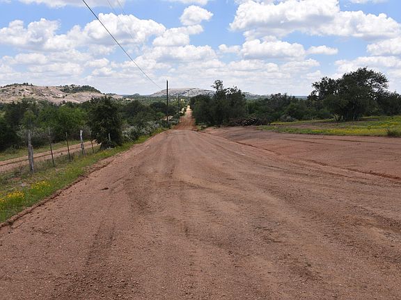 3rd image of 6109 County Road 113 A Road