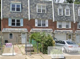 5196 F St, Philadelphia, PA 19124