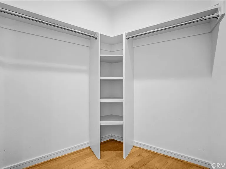 1326 Skyline Dr — Photo 41