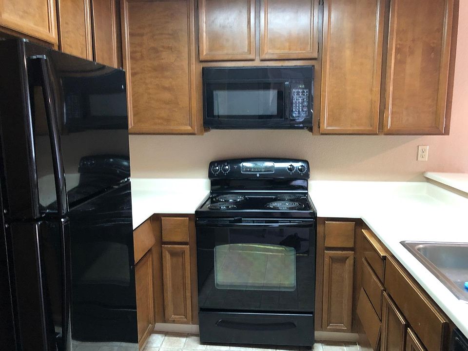 1st image of 1208 La Terrace Cir