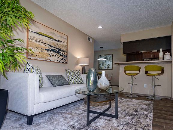 3rd image of 7251 Crowley Rd #207