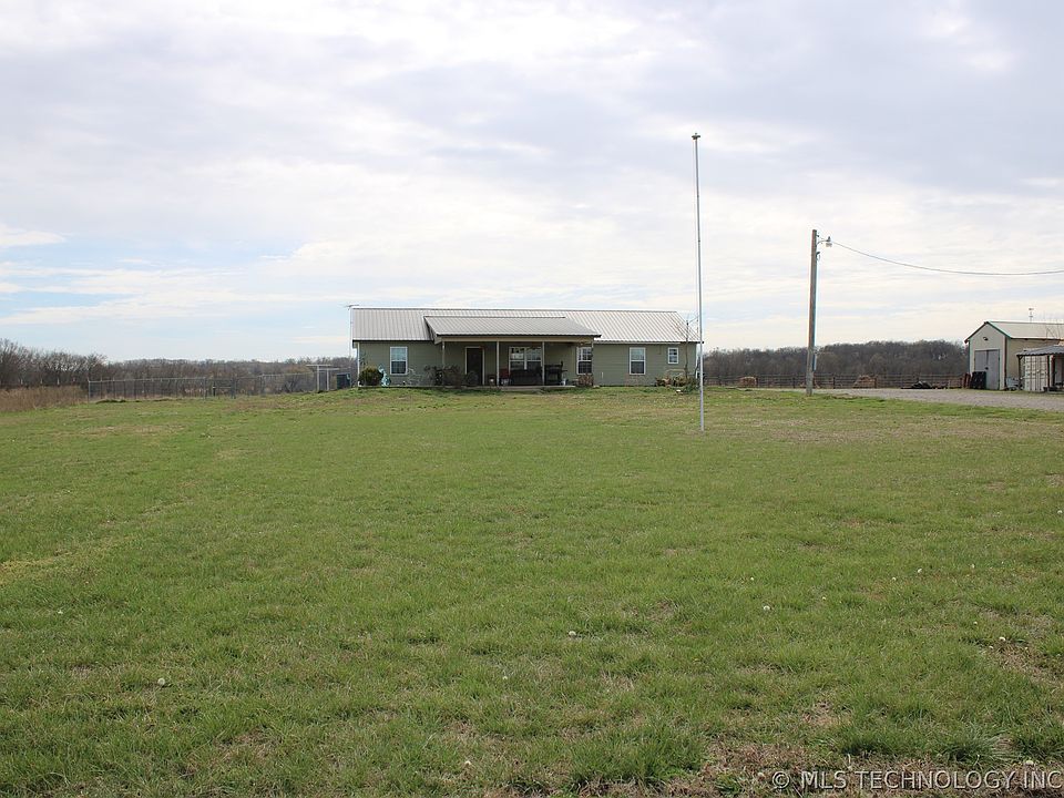 1st image of 25568 E 320th Rd