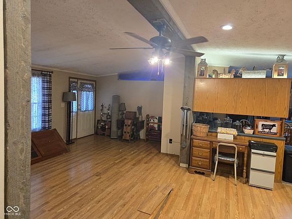 5th image of 1550 E County Road 50 N