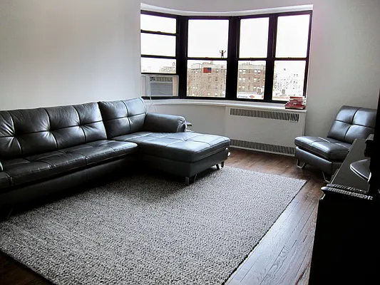 Sold by RES New York | media 2