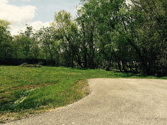 3rd image of 12061 Kern Pl