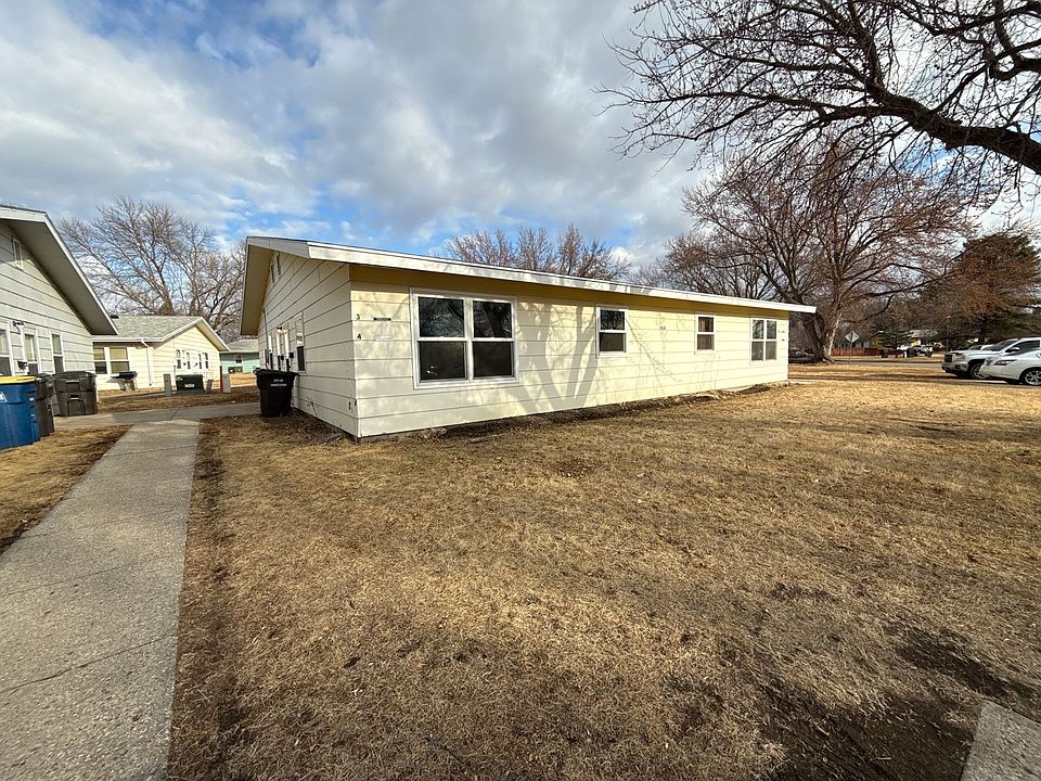 1st image of 1310 Gardenette Dr APT 4