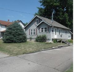 415 7th St, Sloan, IA 51055