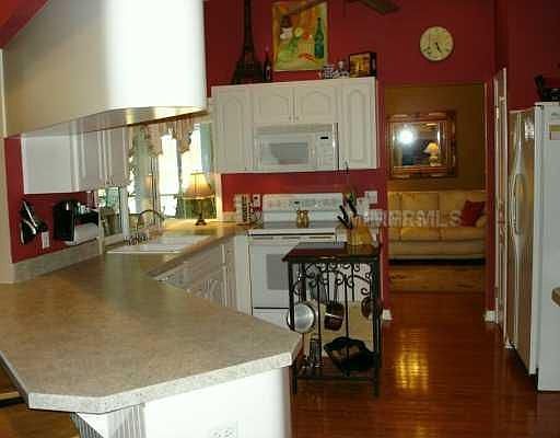 2nd image of 3504 Royal Ct