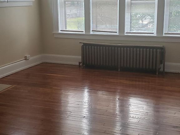 4th image of 1653 Woodland Ave NW #2