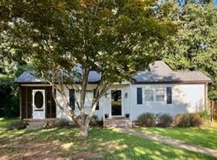 105 Nalley St, Easley, SC 29640