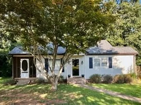 105 Nalley St, Easley, SC 29640