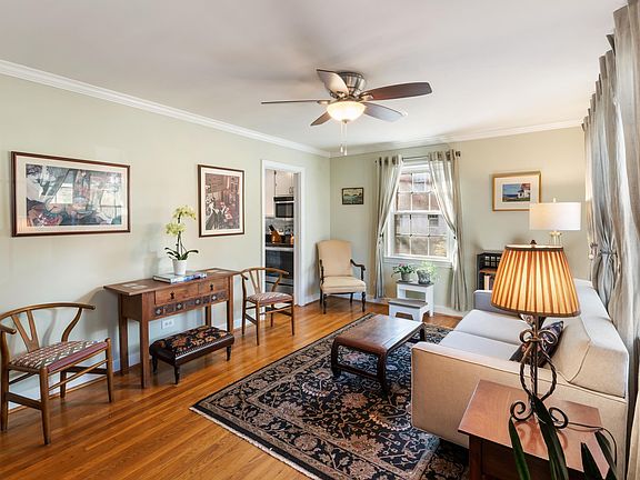 2nd image of 1216 Sherwood Rd