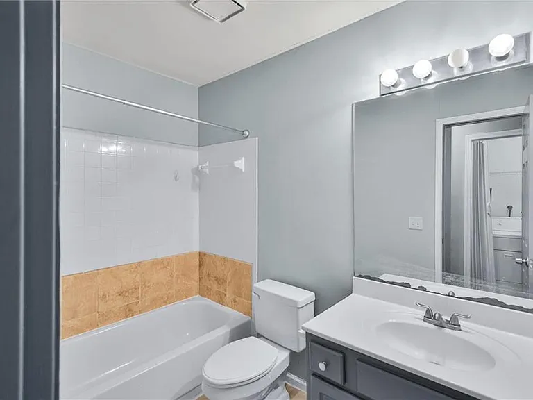 514 Rams Ct — Photo 39