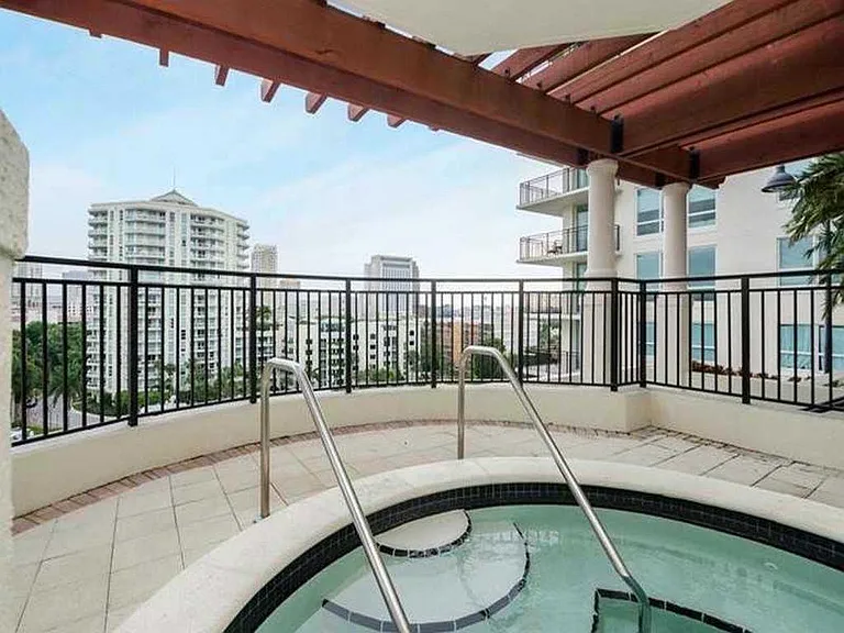 600 W Las Olas Blvd #301 — Photo 26