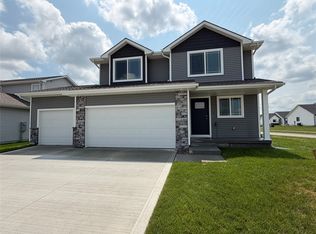 4215 NW 17th Ct, Ankeny, IA 50023
