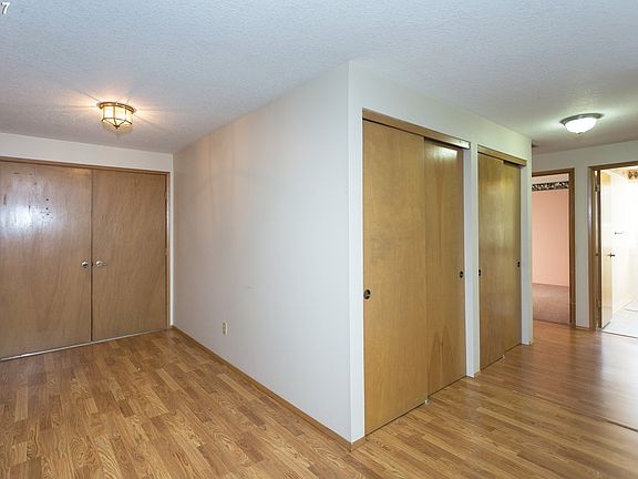 4th image of 7055 SW Tierra Del Mar Dr
