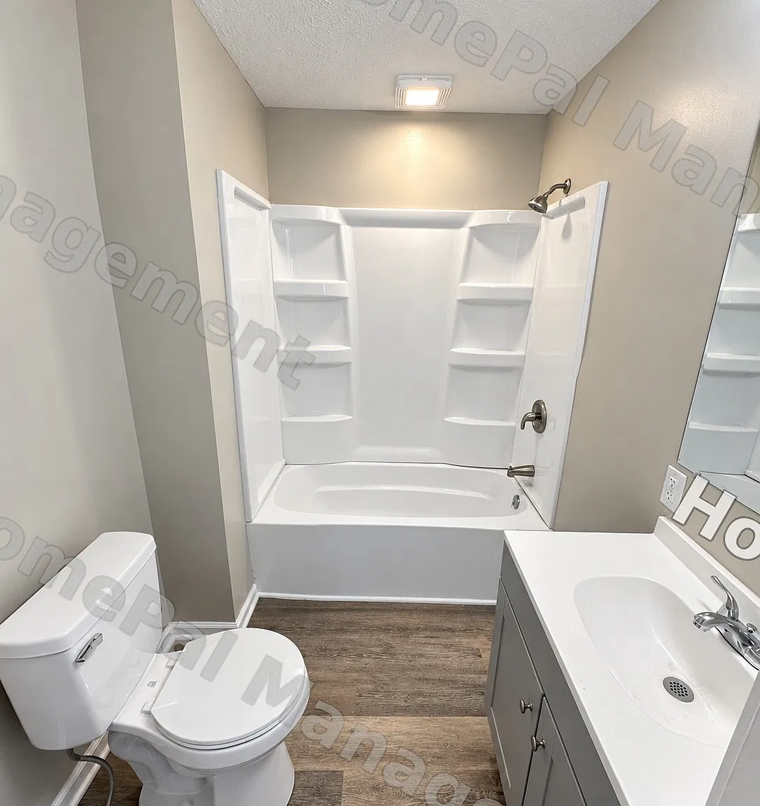 3 bed, 1393 sqft, $1,650 — Photo 4