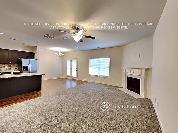 4th image of 227 Green Bridge Ct SE