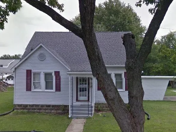508 S Grant St, Olney, IL 62450