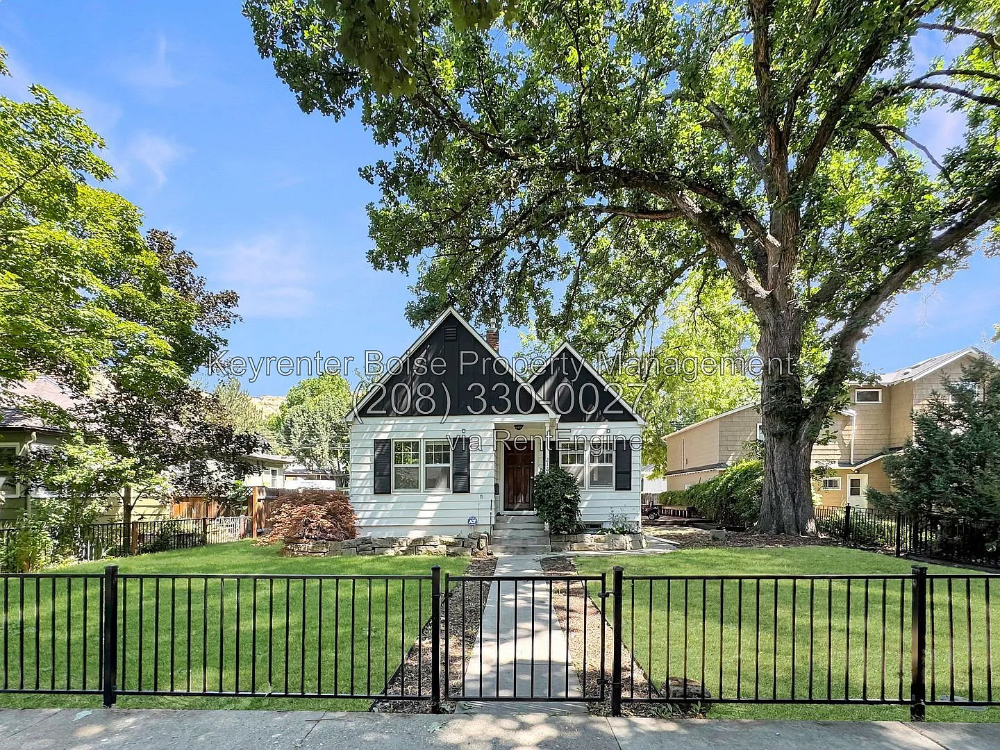 3 bed, 2.0 bath, 1204 sqft, $3,000 — Photo 1