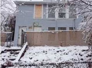 1042 Van Duzer St, Staten Island, NY 10304