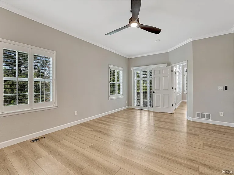 9885 Greensview Cir — Photo 22