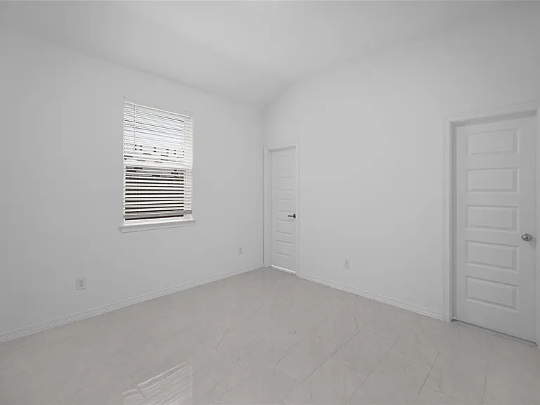 13710 Duro Bluff Dr — Photo 11
