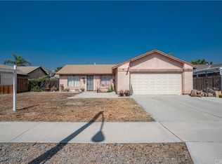 1425 American Dr, Riverside, CA 92501