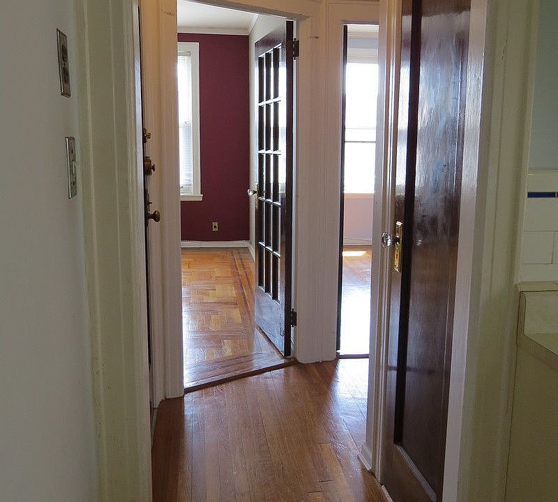 1st image of 2551 47th St #2