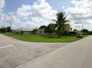 5201 SW 98th Avenue Rd, Miami, FL 33165