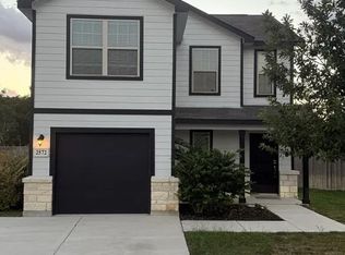 2572 Smokey Cv, Seguin, TX 78155