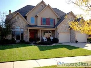 2587 Clara Avennue, Aurora, IL 60502