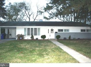 19 Marlin Dr, Newark, DE 19713