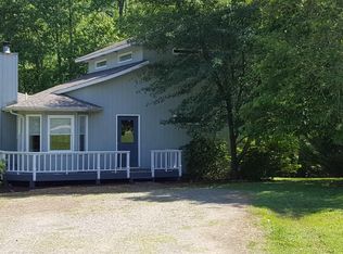 6897 Byers Creek Rd, Young Harris, GA 30582