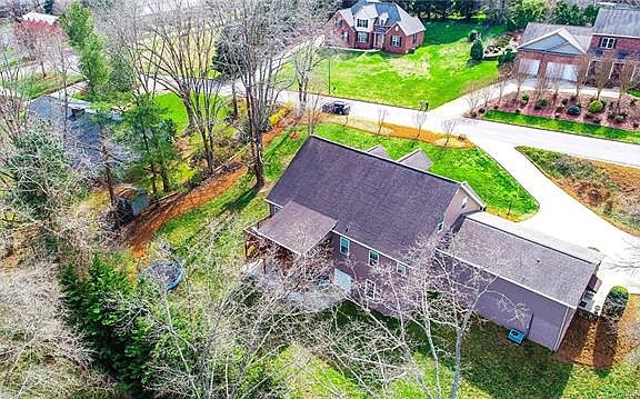 5th image of 104 Mimosa Hills Dr