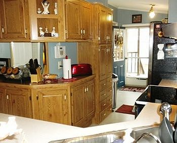 Tiara kit cabinets.jpg