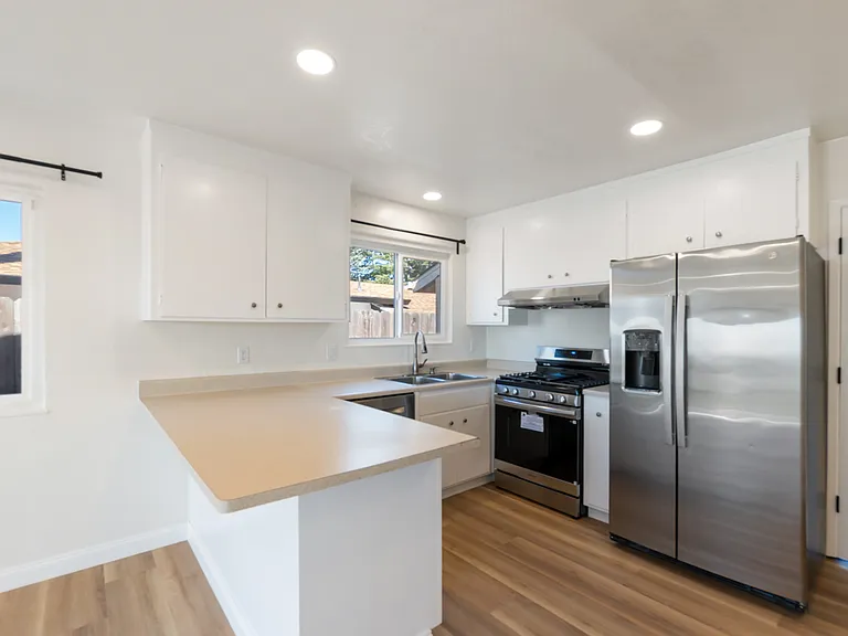 308 Highlands Pl — Photo 5