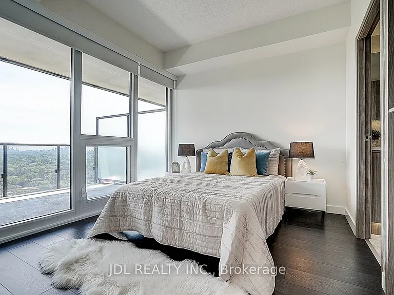 95 McMahon Dr #3102 — Photo 28